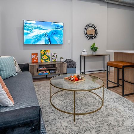 Prime Otr, 3 Lux Queen Beds, Two 55In Tvs, Steps To Tql, Findlay Market, Light Rail, Fast Wifi Cincinnati Bagian luar foto
